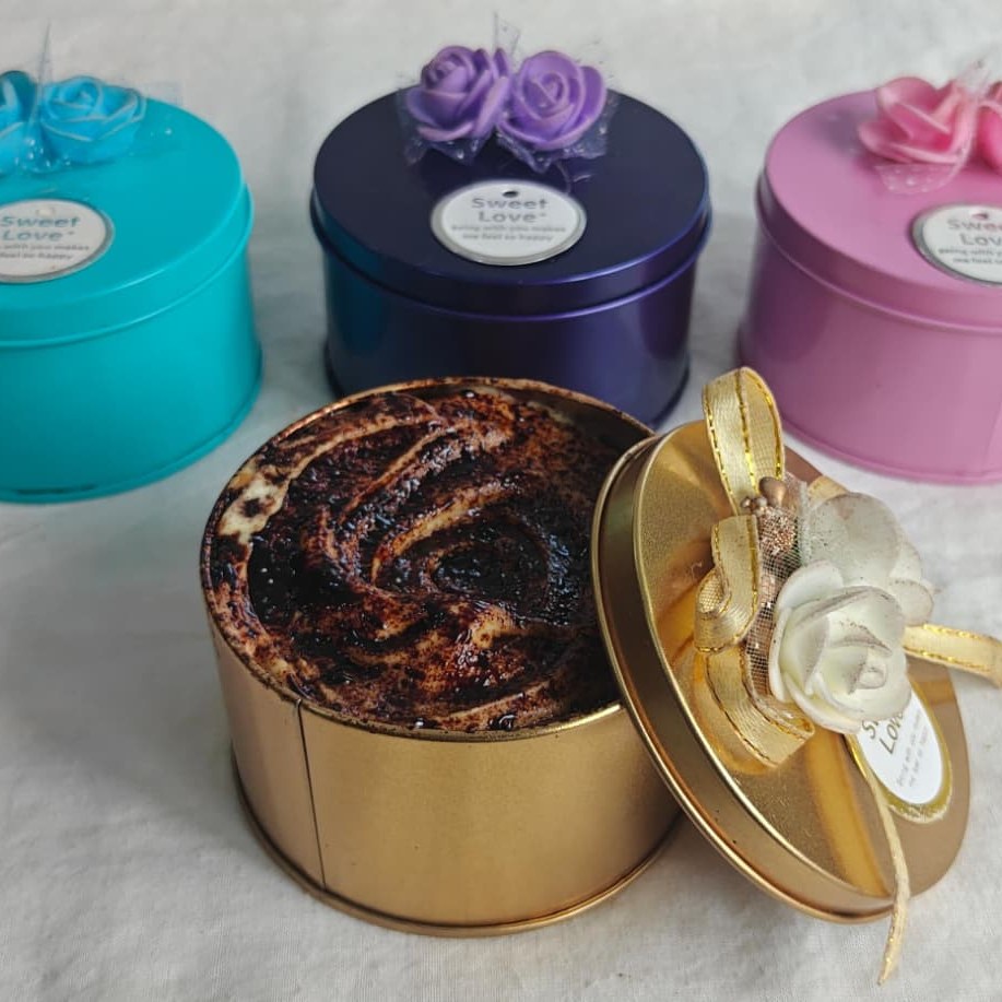 Viral Cookie Tin